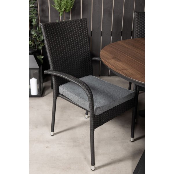 Tottarp Matgrupp (ø140) - Svart/Brun - 4 Stolar Tottarp Matgrupp (ø140) - Svart/Brun - 4 Stolar