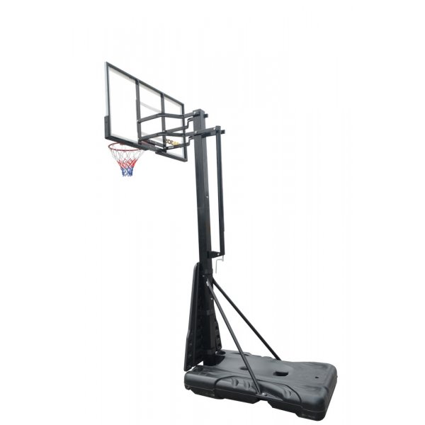 Harlem - Koripallokehä jalustalla Harlem - Koripallokehä jalustalla