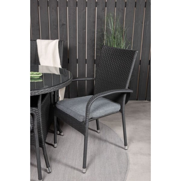 Frubol Matgrupp (�90) - Svart - 4 Stolar