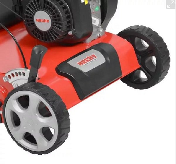 Bensindriven vertikalskärare, mossrivare & uppsamlare - 40 cm 3,4 Hk Bensindriven vertikalskärare, mossrivare & uppsamlare - 40 cm 3,4 Hk