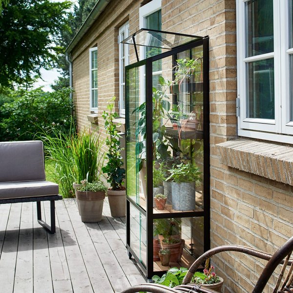 V�xthus City Green House