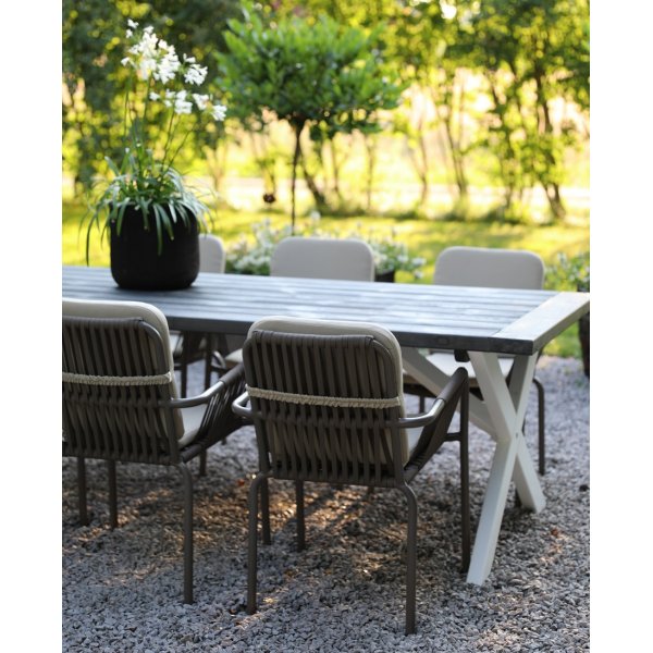 Oxford - Gartenmöbelgruppe 220 cm Grau/Weiß + Reinigungsspray für Gartenmöbel Oxford - Gartenmöbelgruppe 220 cm Grau/Weiß + Reinigungsspray für Gartenmöbel