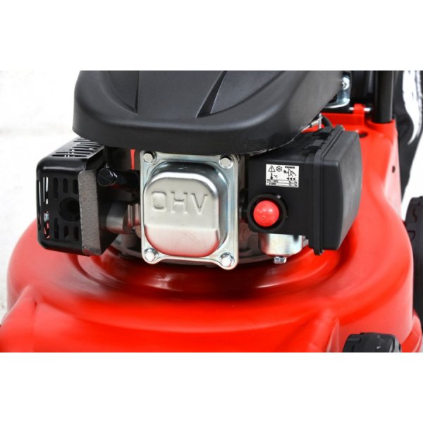 Bensindriven gräsklippare med plastchassi 41cm - 99cc Bensindriven gräsklippare med plastchassi 41cm - 99cc