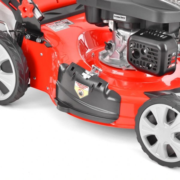 Benzindrevet plæneklipper 52 cm, selvkørende - 175 cm3 Benzindrevet plæneklipper 52 cm, selvkørende - 175 cm3