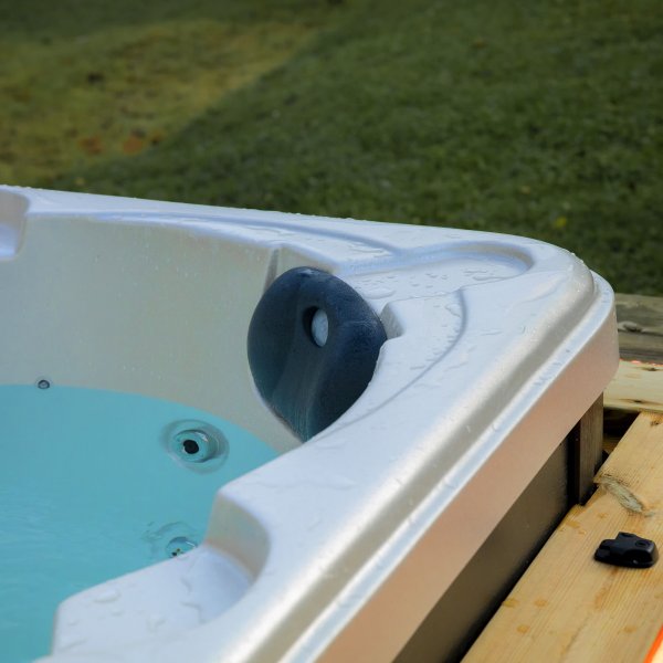 Spabad Poseidon - 5-6 personer Spabad Poseidon - 5-6 personer