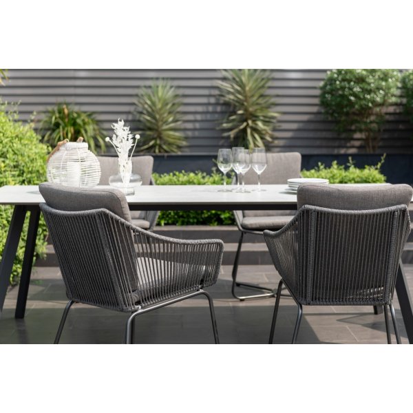 Lifestyle Garden Opal Gartengruppe mit 220 cm langem Esstisch und 6 Esszimmerstühlen - Grau / Rope + Textilimprägnierung für Outdoormöbel Lifestyle Garden Opal Gartengruppe mit 220 cm langem Esstisch und 6 Esszimmerstühlen - Grau / Rope + Textilimprägnierung für Outdoormöbel
