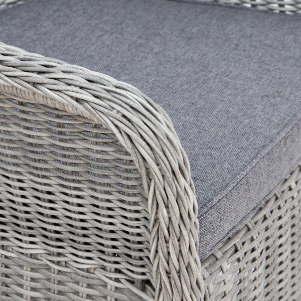 Essgruppe; 4 Stühle und Esstisch Ø110 cm grau/Rattan + Reinigungsspray für Gartenmöbel Essgruppe; 4 Stühle und Esstisch Ø110 cm grau/Rattan + Reinigungsspray für Gartenmöbel