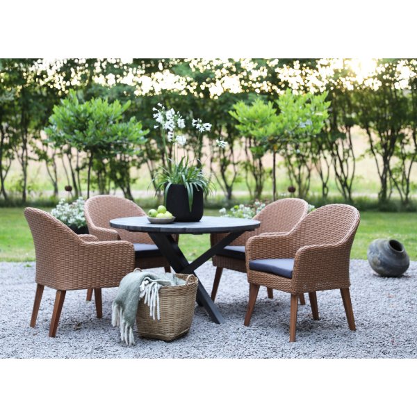 Esstischgruppe Mercury: Runder Scottsdale-Tisch in Shabby-Chic-Grau inklusive 4 Valetta-Sesseln aus naturfarbenem Kunstrattan + Reinigungsspray für Gartenmöbel Esstischgruppe Mercury: Runder Scottsdale-Tisch in Shabby-Chic-Grau inklusive 4 Valetta-Sesseln aus naturfarbenem Kunstrattan + Reinigungsspray für Gartenmöbel