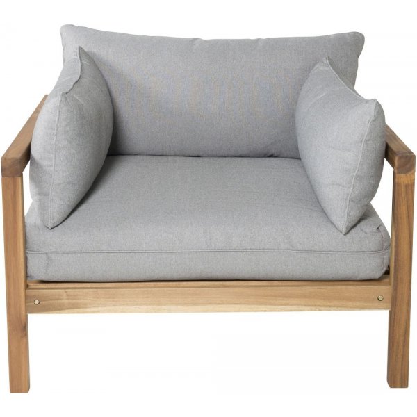 Malmby fåtölj – Gråa dynor/Akacia Malmby fåtölj – Gråa dynor/Akacia