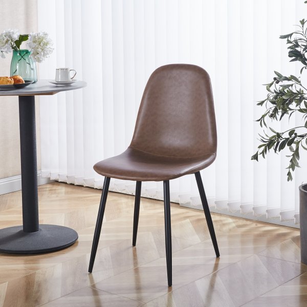 Stol i brunt l�derutseende