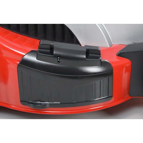 Elgräsklippare med stålchassi 46cm, självgående - 1800W Elgräsklippare med stålchassi 46cm, självgående - 1800W