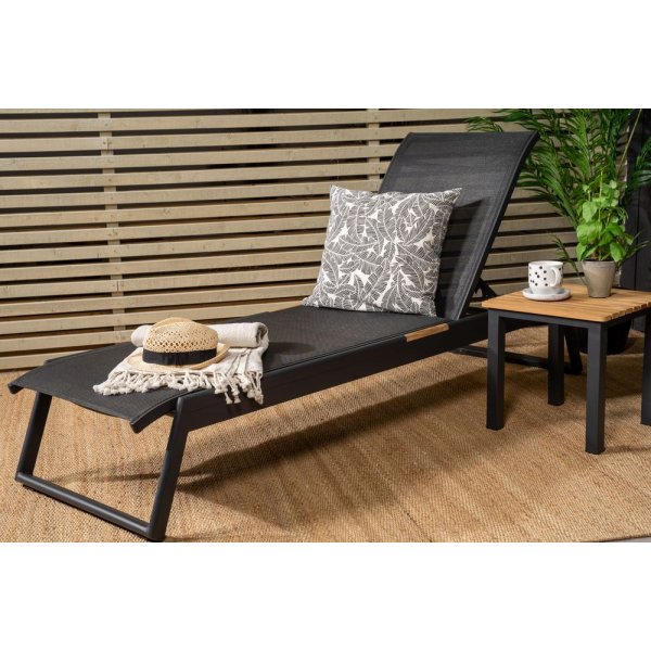 Maglehem Sidobord – Svart/teak Maglehem Sidobord – Svart/teak
