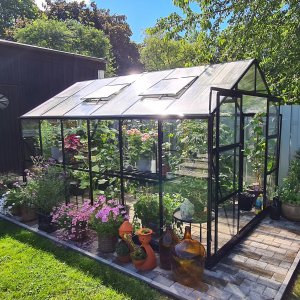 Växthus 9,6 m² | 4mm säkerhetsglas | 5 års stormgaranti | Svart Växthus 9,6 m² | 4mm säkerhetsglas | 5 års stormgaranti | Svart